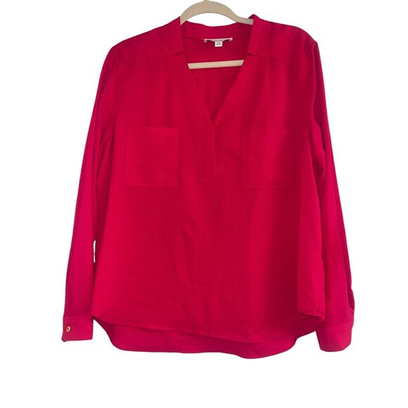 ✨NINE WEST Women's V Neck Two Pocket Blouse✨ - Picture 5 of 9